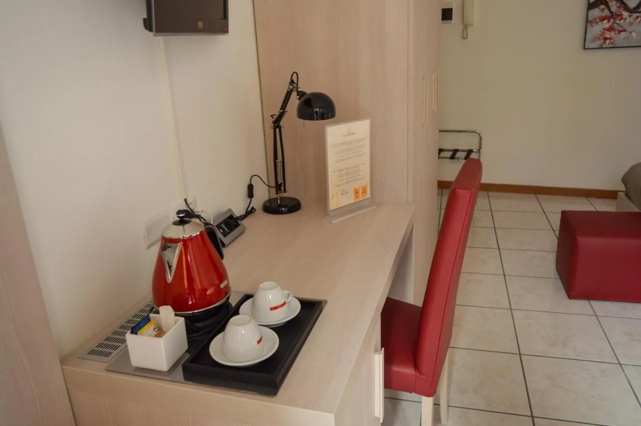 La Contrada Bed & Breakfast Sarnico