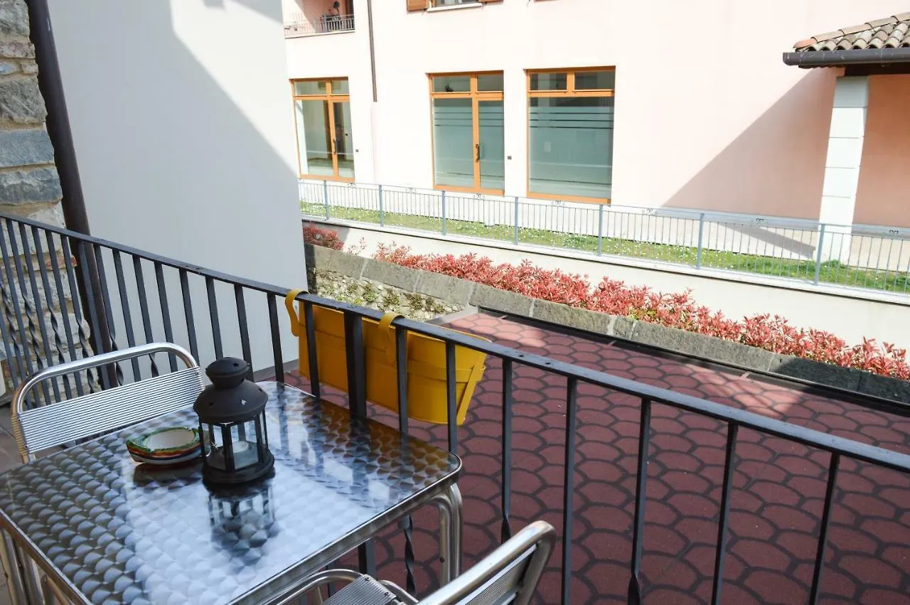 La Contrada Bed & Breakfast Sarnico 2*,  Italy